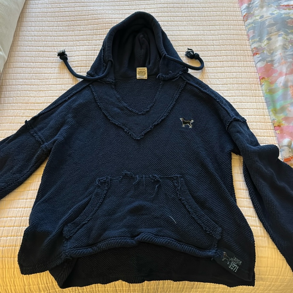 The Black Dog Brand navy blue sweater, size medium